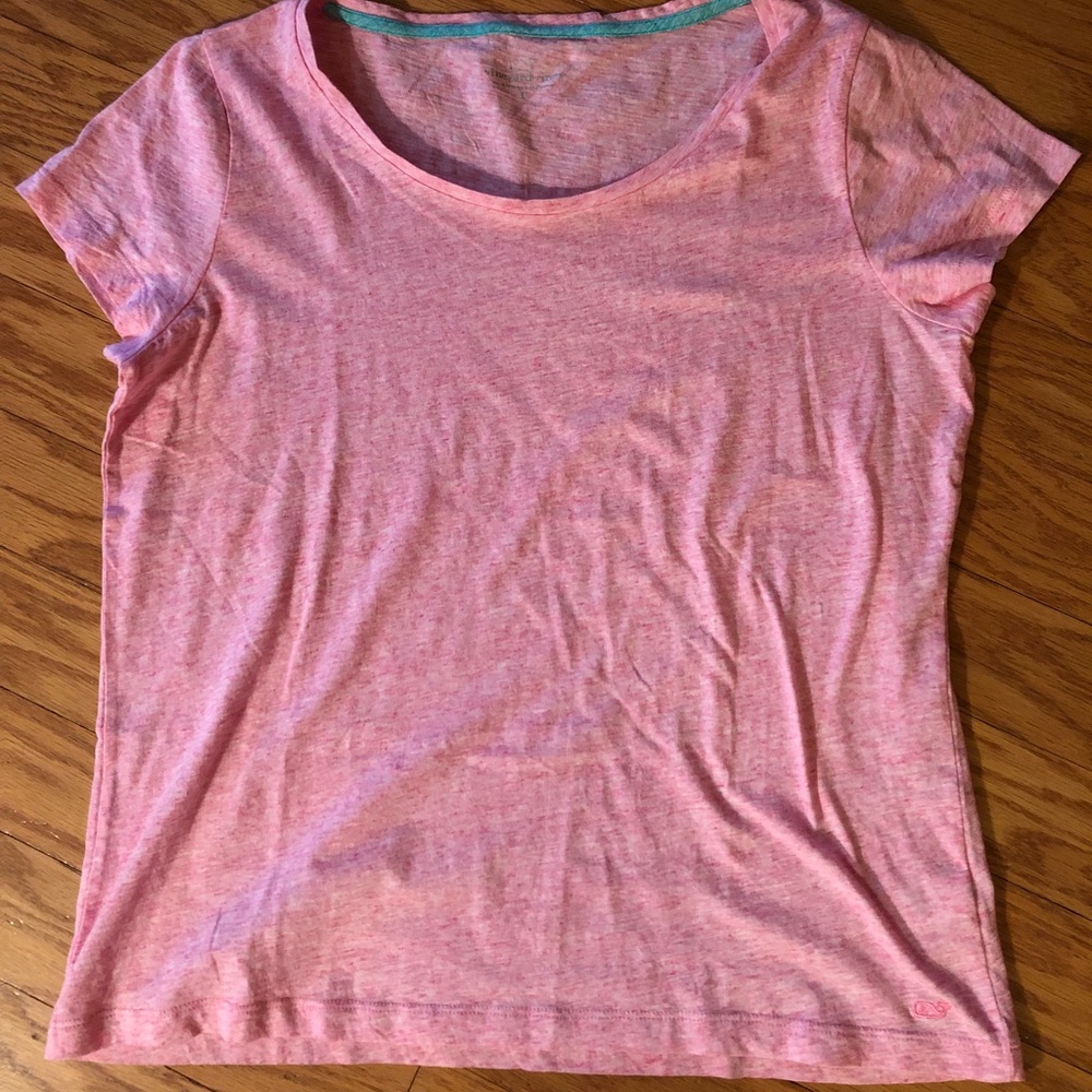 Pale pink Vineyard Vines T-shirt